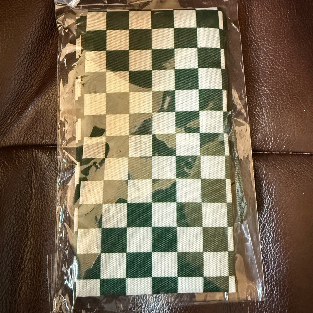 Black & White Checkered Handbag Scarf NIP